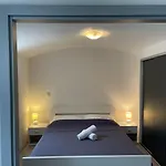 Apartment Rea